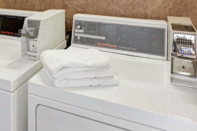 Motel Travelodge By Wyndham Pasadena Central