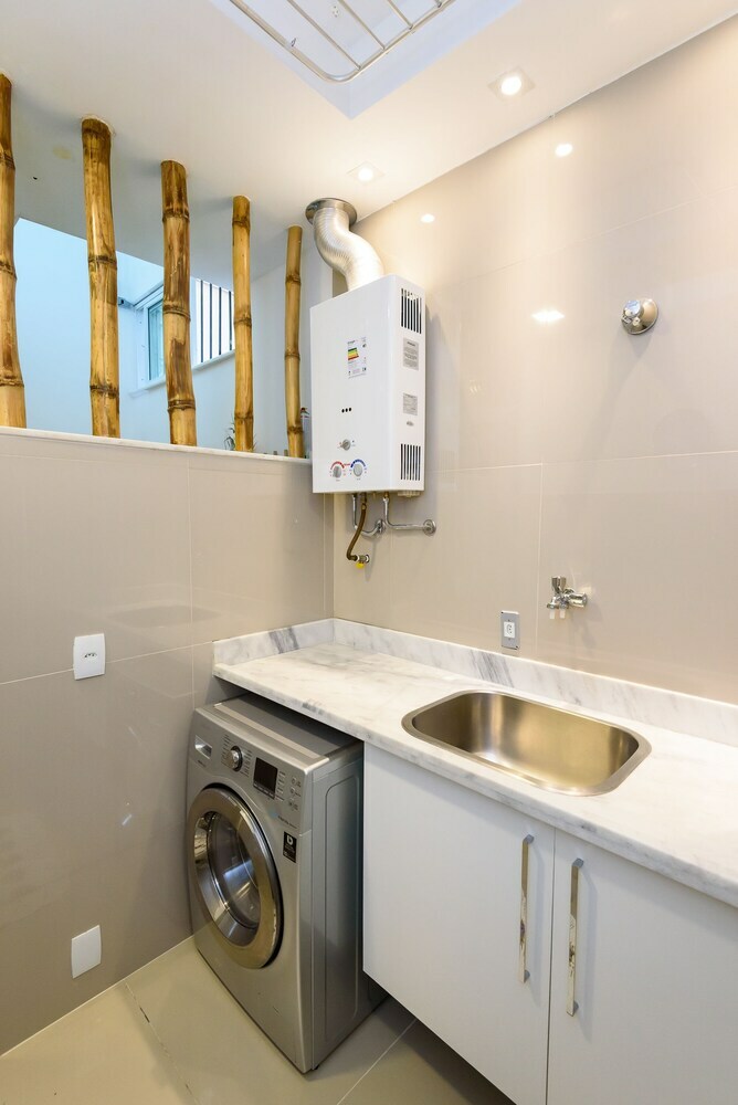 Apartamentos Entre As Praias De Copacabana E Ipanema