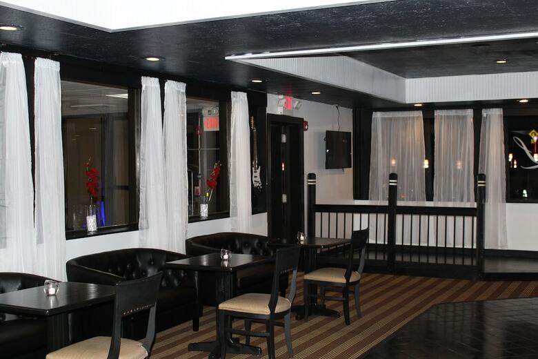 Hotel Clarion Inn & Suites Stroudsburg - Poconos