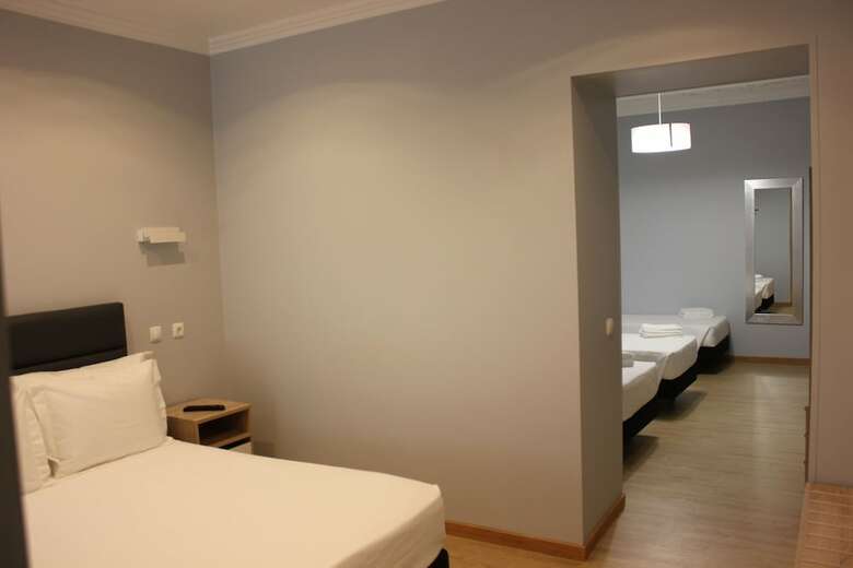 Hotel O El�trico Guesthouse