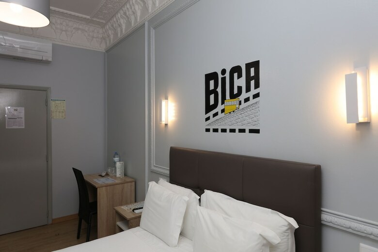 Hotel O El�trico Guesthouse