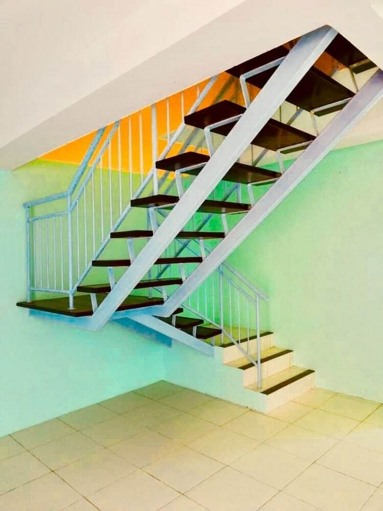 Hotel Rainbow Covenant 29