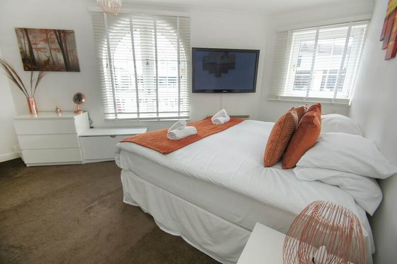 Portside Apartment