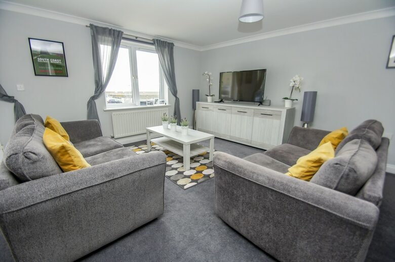 Marina Apartment