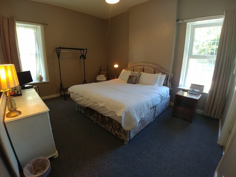 Bed & Breakfast The Snake Pass Inn