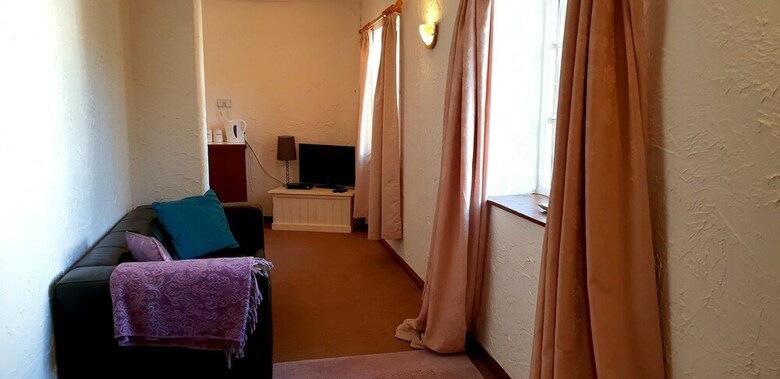 Bed & Breakfast The Snake Pass Inn