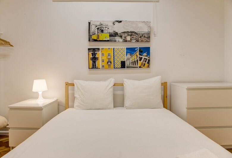 Hotel Home Out Rooms & Apartments