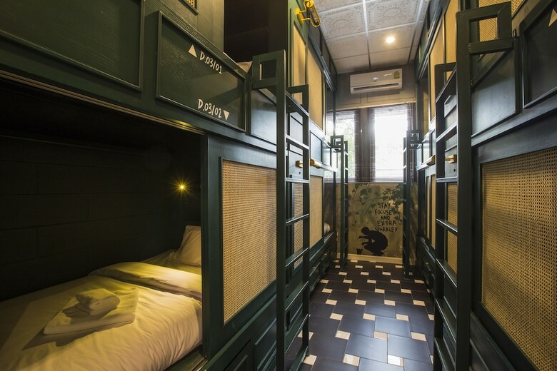 Hostal Azure Hostel Bangkok