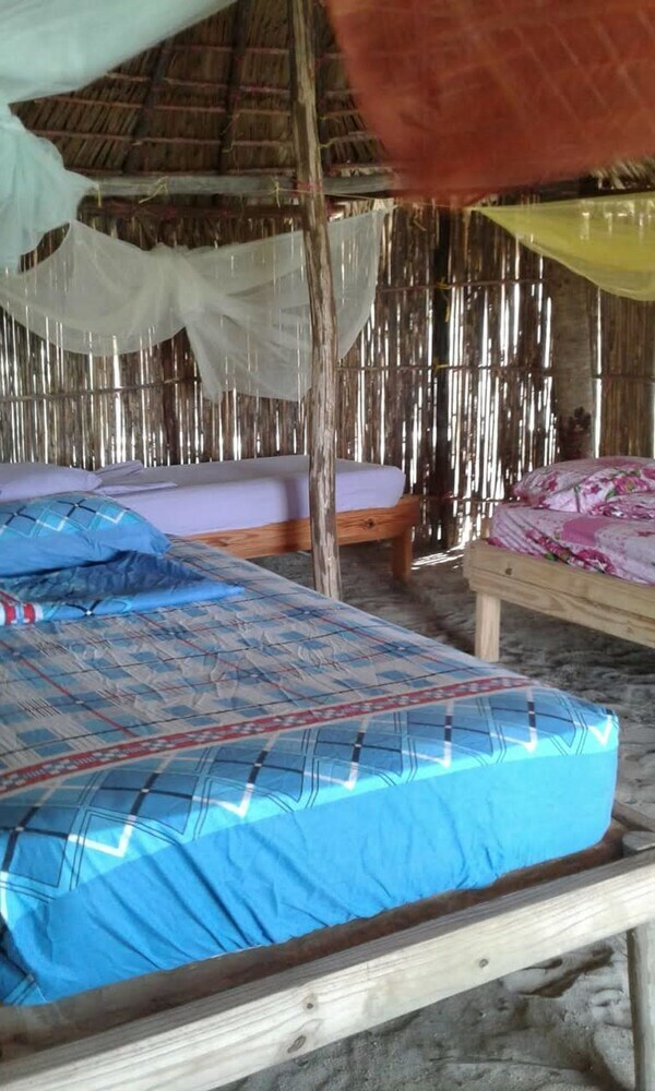 Hotel Discovery Guna