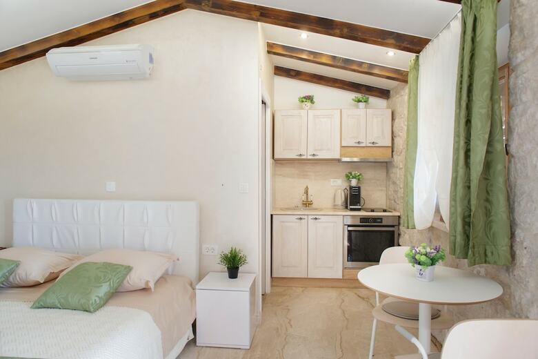 Apartamentos Luxury View Damida