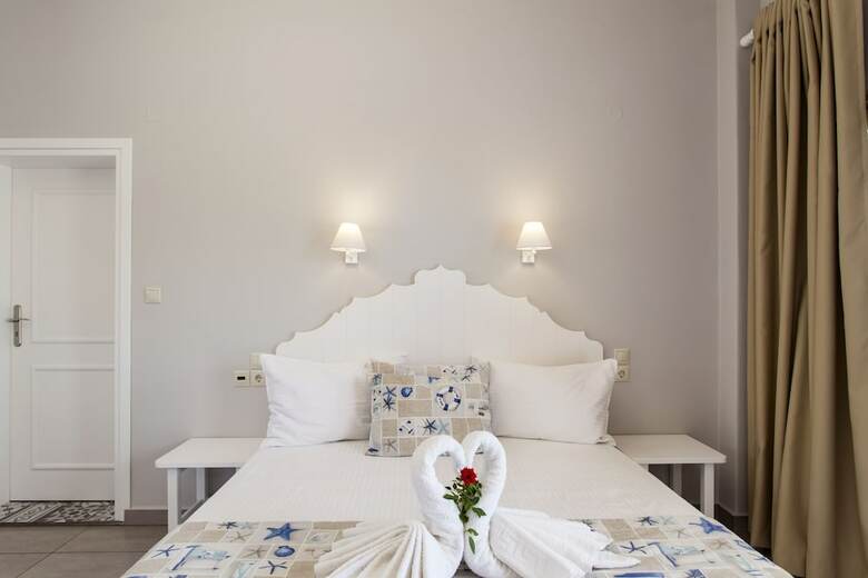 Hotel Mythos Suites Diskos