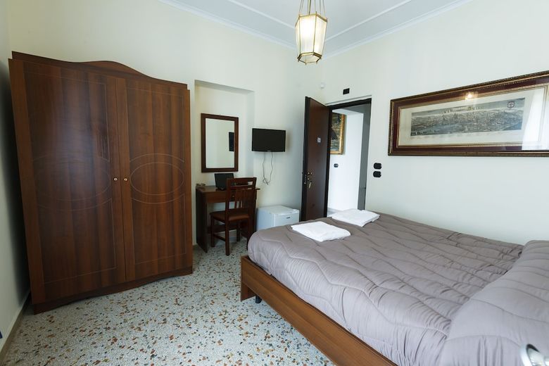 Villa Emilia - Near Flavian Amphitheater
