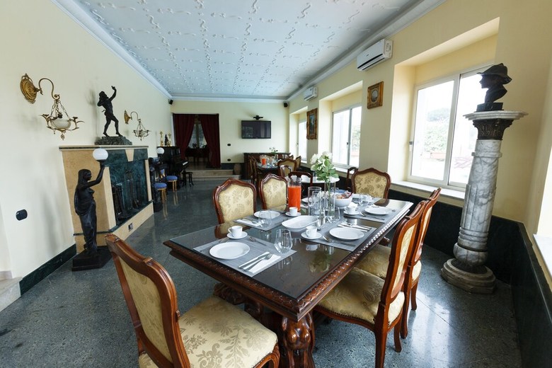 Villa Emilia - Near Flavian Amphitheater
