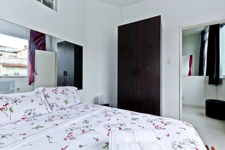 Apartamentos 2 Bedroom On Beach Block #202 Holiday Home 2