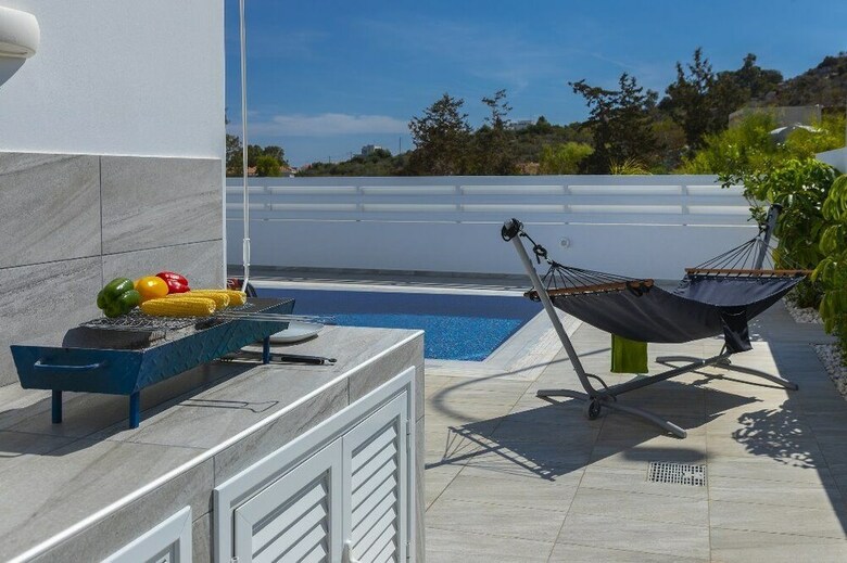 Protaras Villa Araella