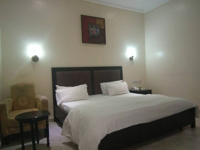 Hotel Allen Suites