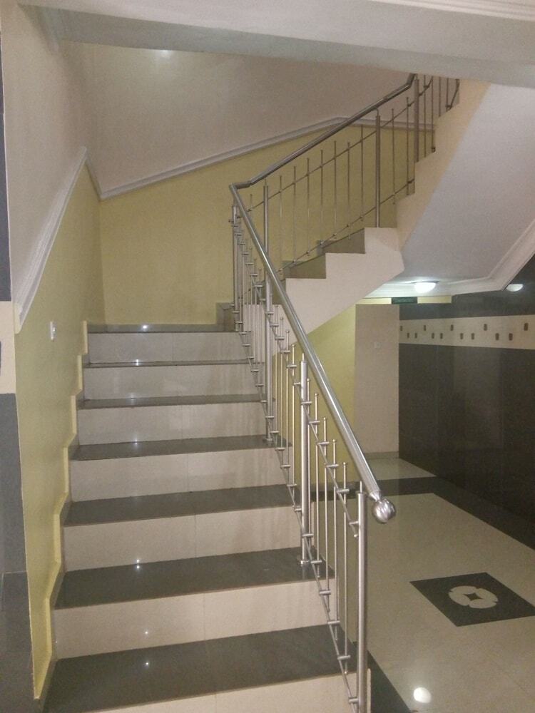 Hotel Allen Suites