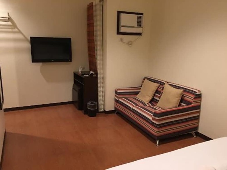 Orchard Hotel