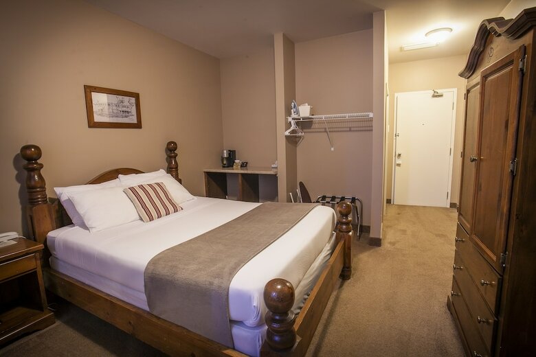 Hotel Seacliffe Inn