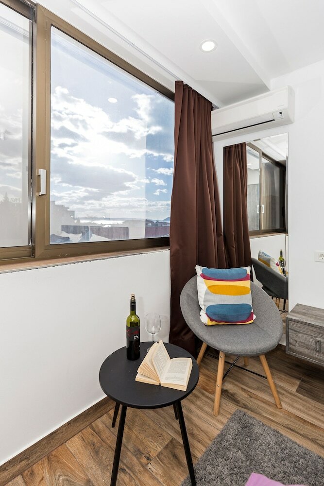 Hotel Apinelo Tower Rooms