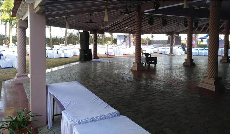 Hotel Mamalla Beach Resort