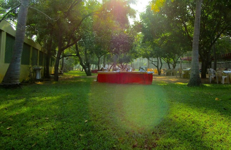 Hotel Mamalla Beach Resort
