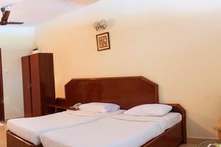 Hotel Mamalla Beach Resort