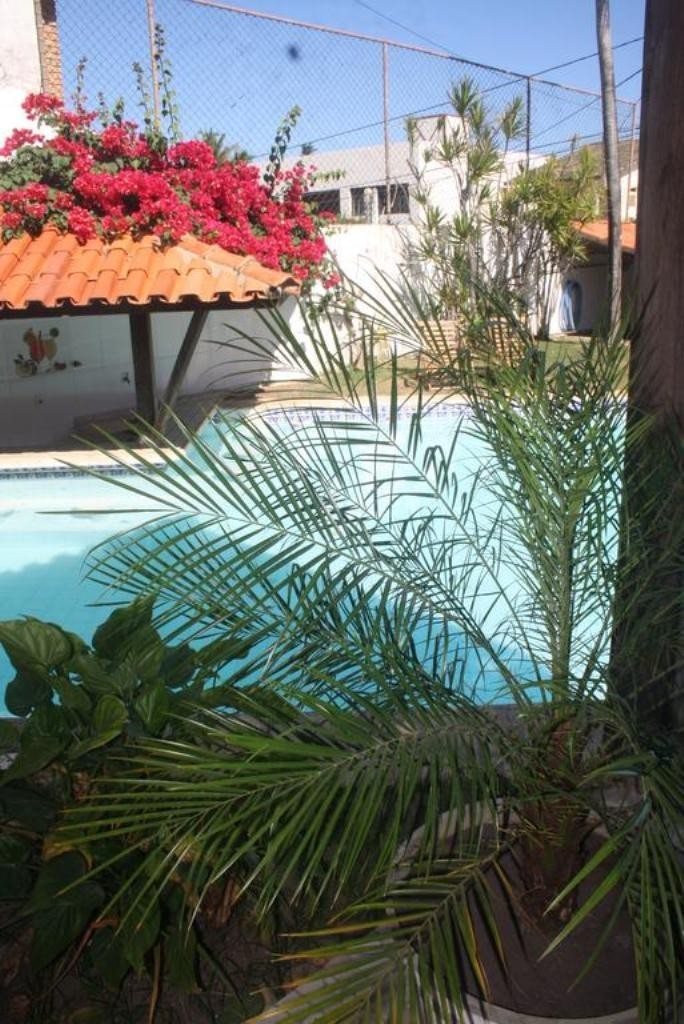 Hostal Villa Tropicale