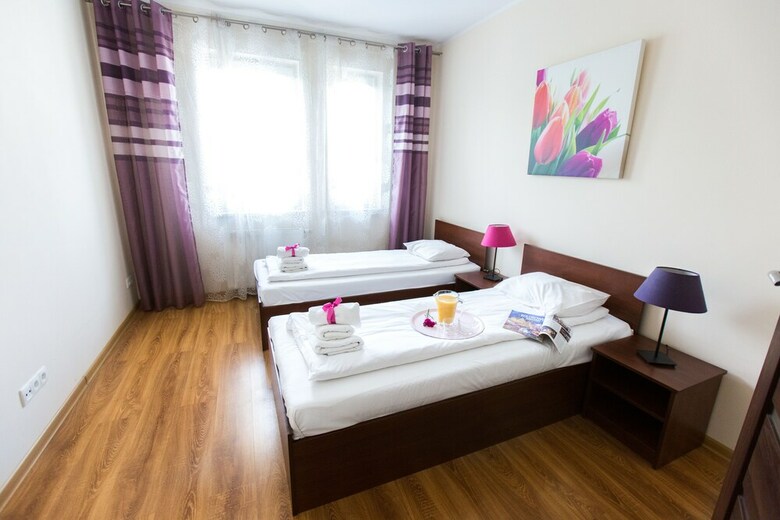 Pcd Aparthotel Wola