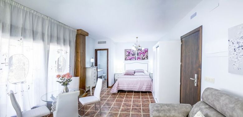 Apartamentos Alojamientos Victoria S.l.