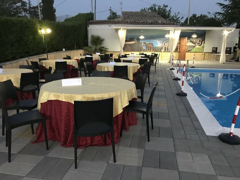 Hotel Villa Belvedere By Lago Pergusa
