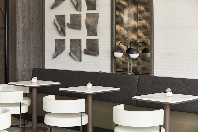 AC Hotel By Marriott Miami Airport West/doral