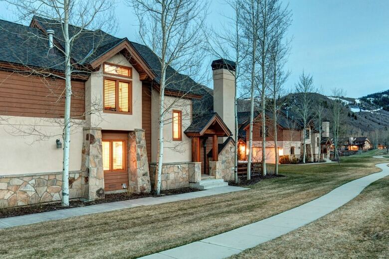 Abode At Silver Oak