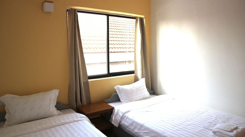 Hostal Pineapple Hostel