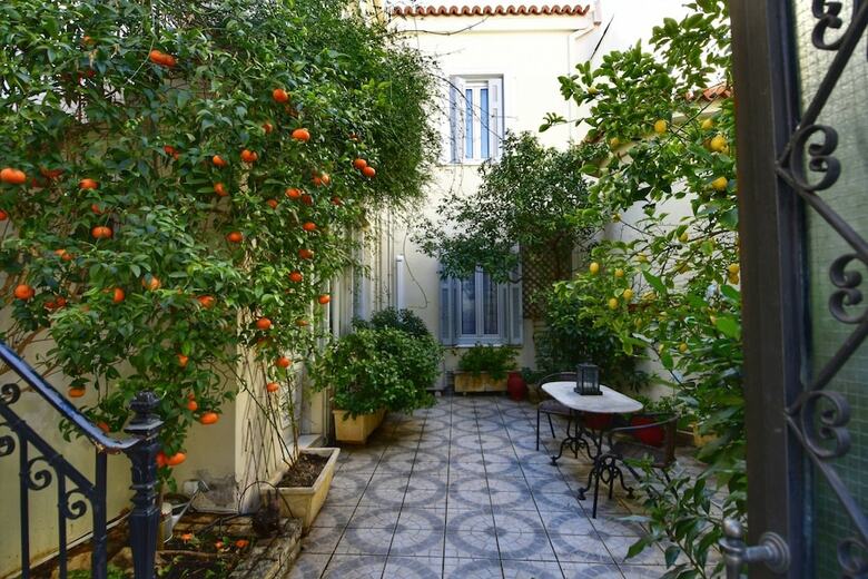 Apartamentos Athens Authentic Elegance