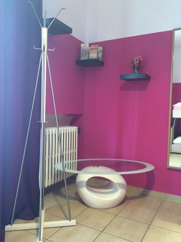 Hostal Rome City Hostel