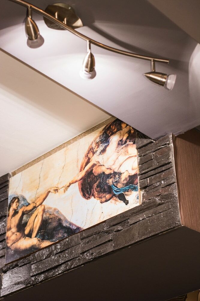Hostal Rome City Hostel