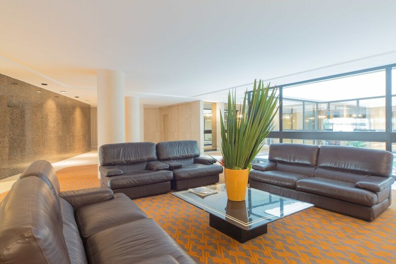 Apartamento Foch - Champs Elys�es,  60m2 Suites In Paris