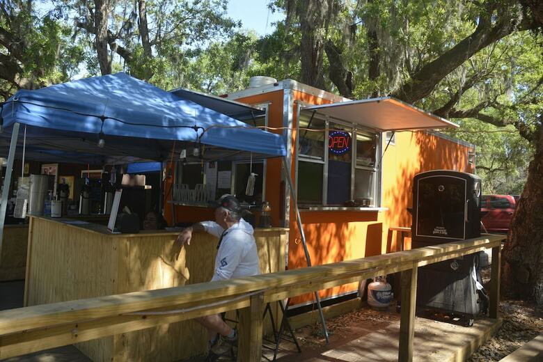Cabana Guy Harvey Camp Mack Lodge & Rv Resort