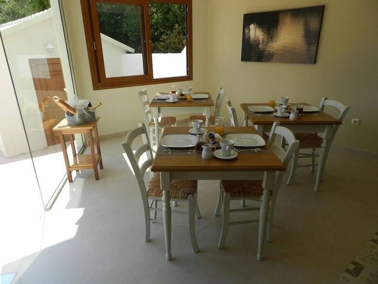 Hotel Summer Wine Friendly Resort