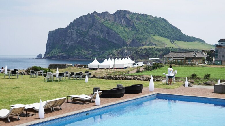 The Cloud Pool&spa