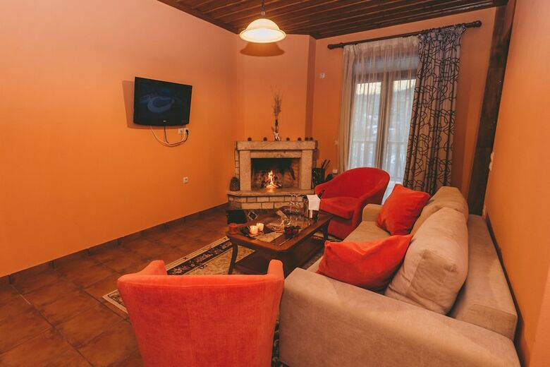 Hotel Thea Mainalou