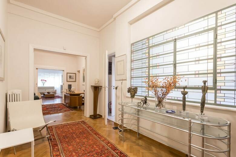 Apartamentos Elegant & Spacious 2bdr Flat