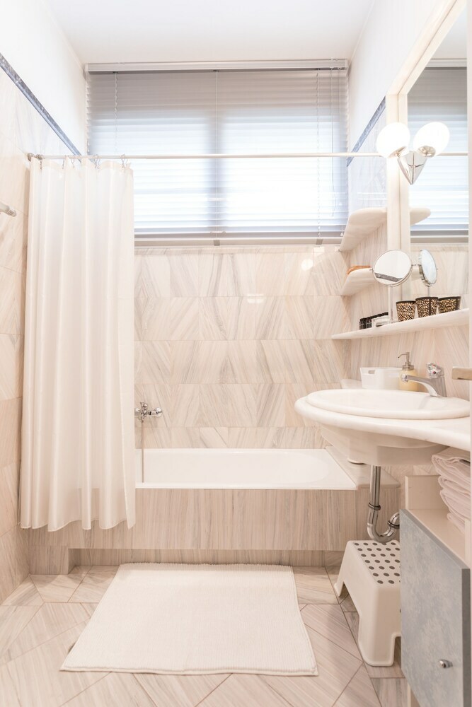 Apartamentos Elegant & Spacious 2bdr Flat