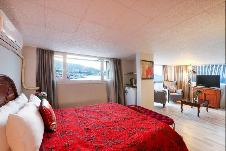 Urla Pera Hotel