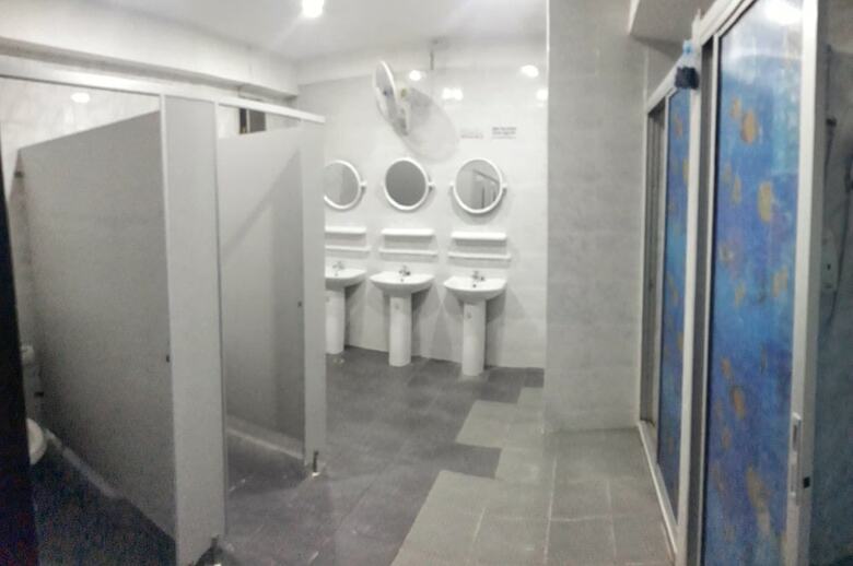 Hostal T Y Guest House