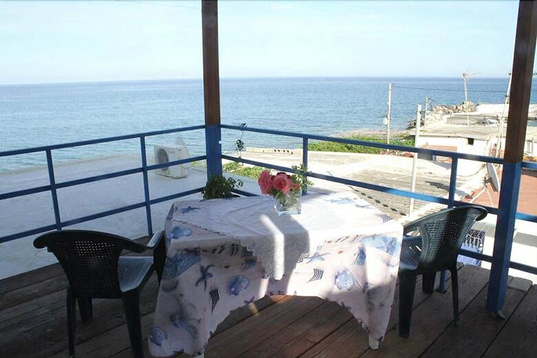 George Apartments Stegna