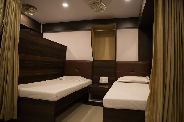 Hostal Mumbai Darbar