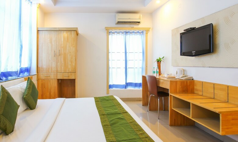 Hotel Treebo Trip Aditya Harsha