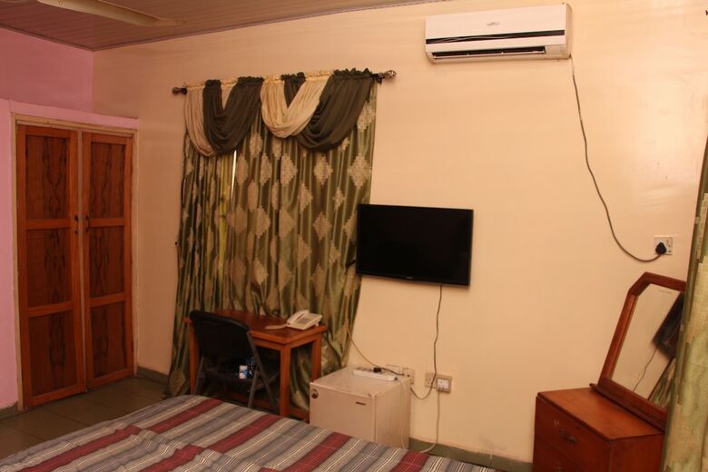 Hotel Daniel Suites